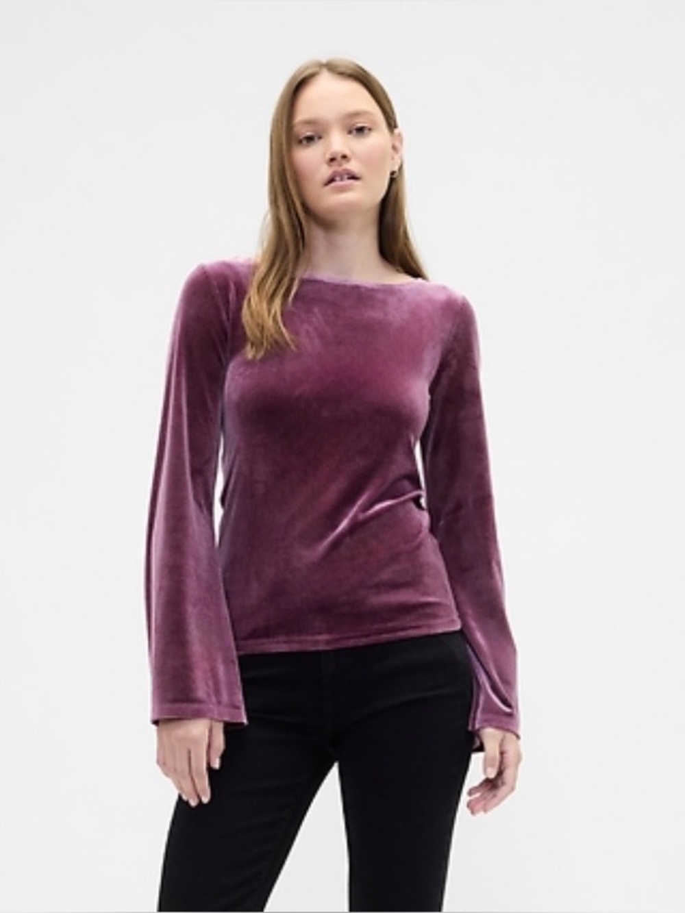 Women’s NWT Gap Velvet Long Bell Sleeve Boat Neck Top Shirt Tee Red Plum Size S